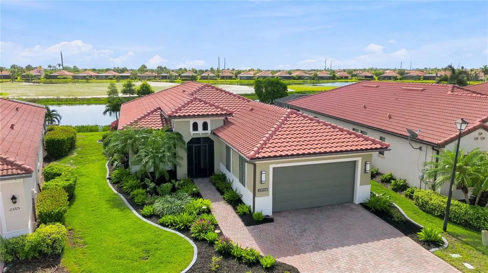 23709 WAVERLY CIRCLE Venice, FL 34293