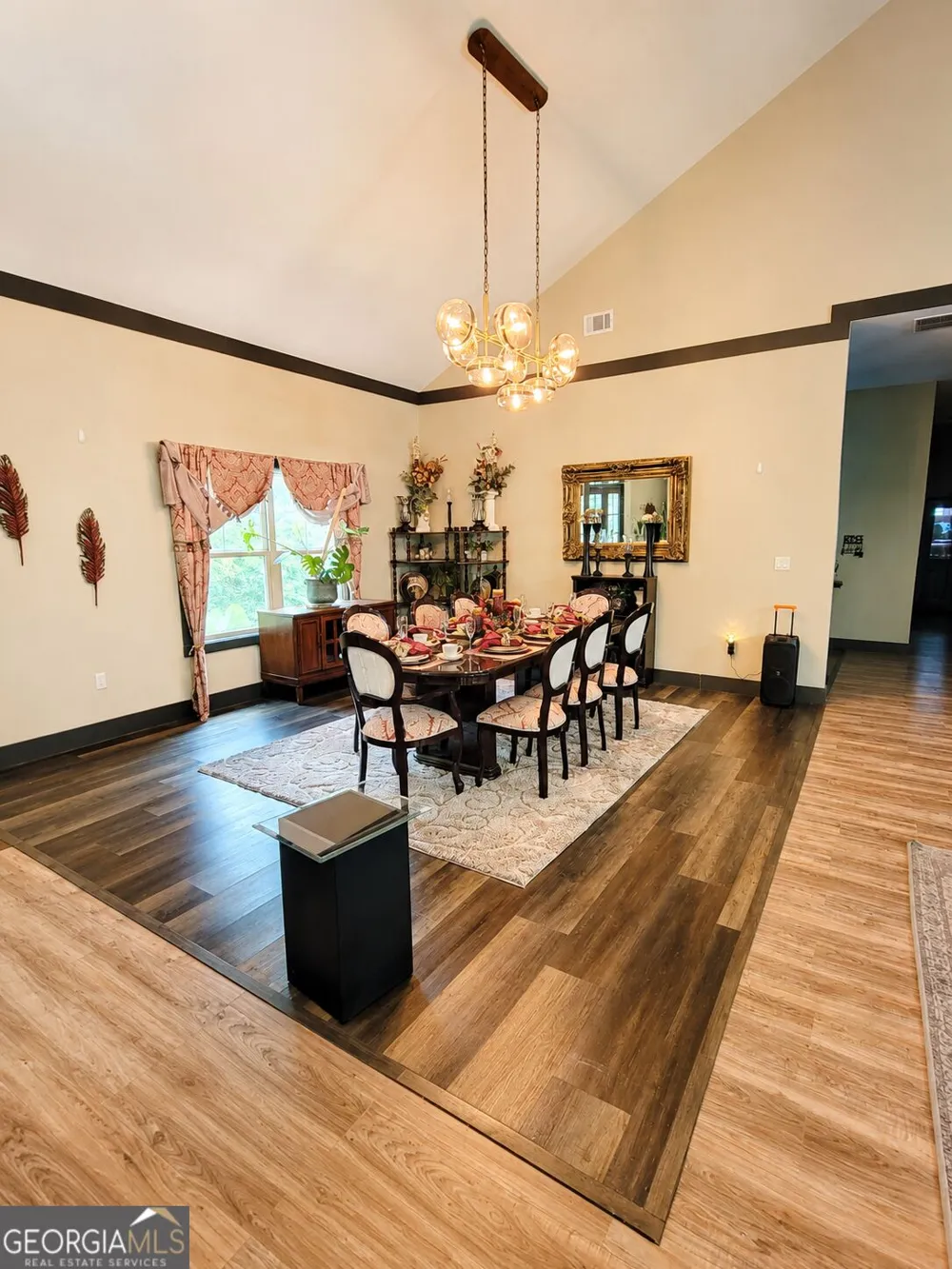 7075 Cascade Palmetto HWY Chattahoochee Hills, GA 30268