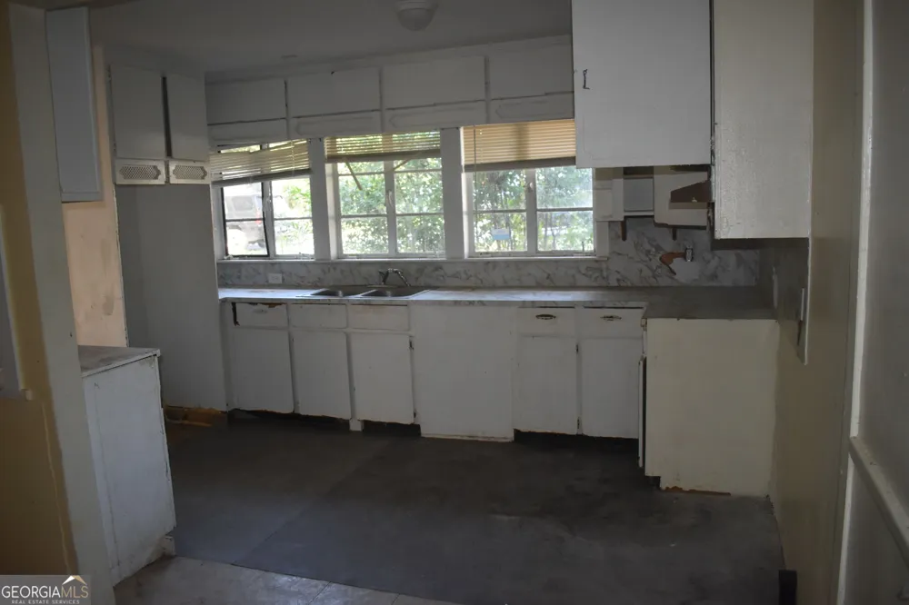 4085 Marse Allen RD Macon, GA 31206