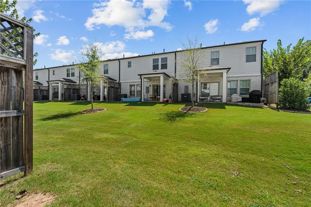 1121 Arrowlake Road SW Marietta, GA 30064