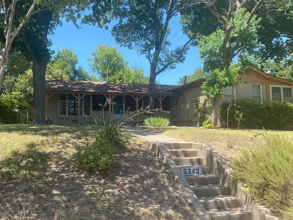 6343 Parkdale Drive Dallas, TX 75227