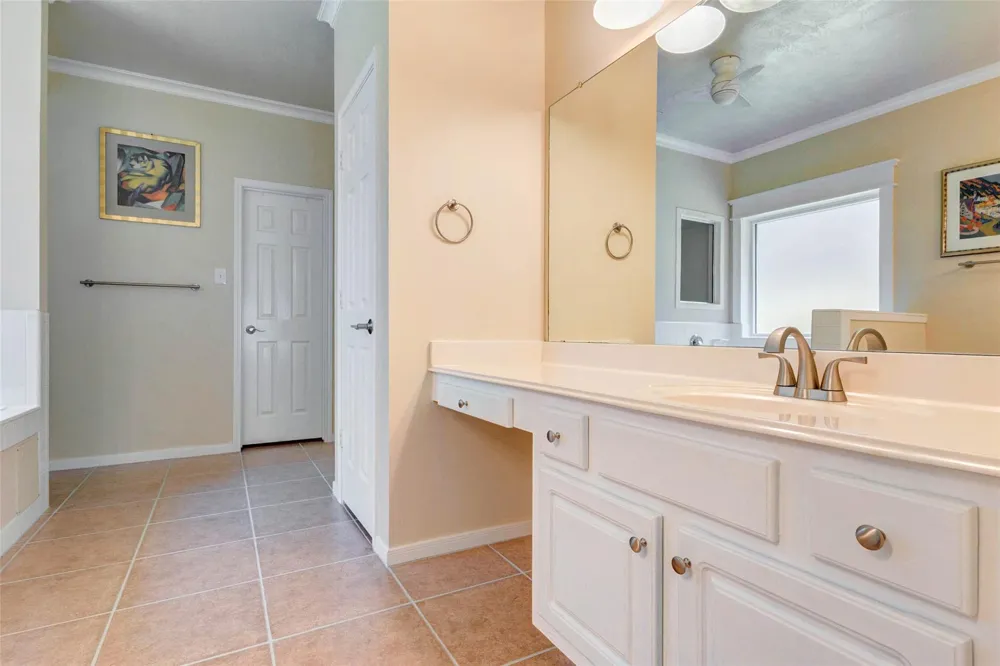 17311 Pikes Peek Court Tomball, TX 77377