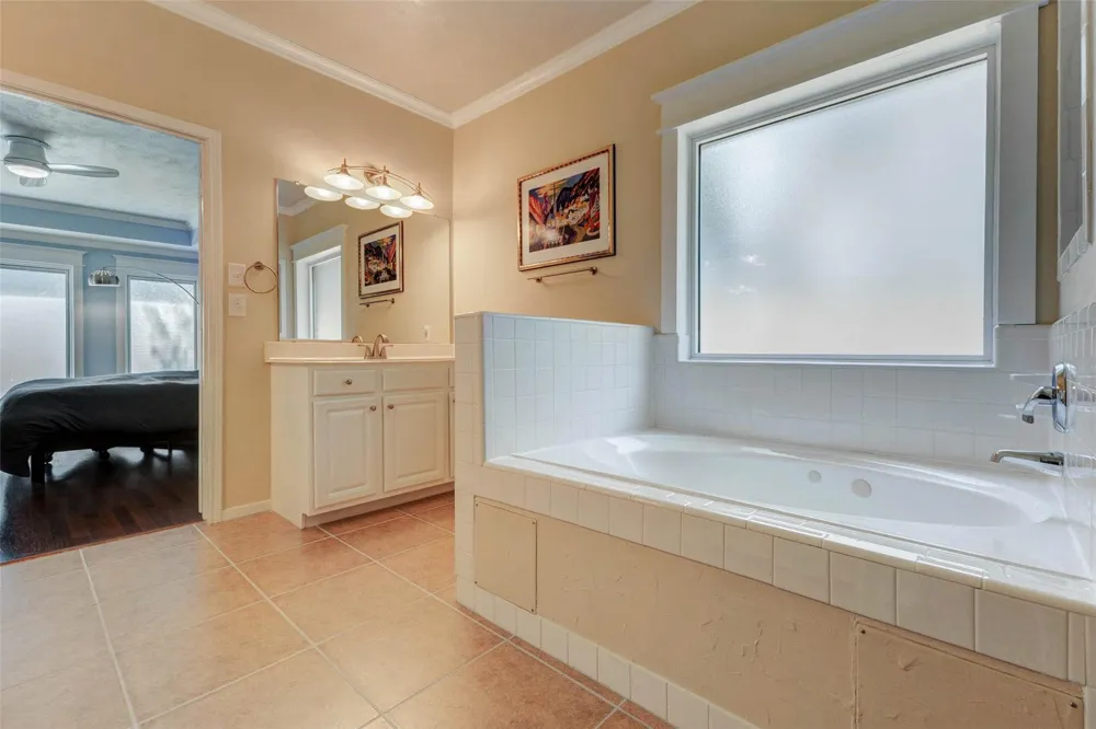 17311 Pikes Peek Court Tomball, TX 77377