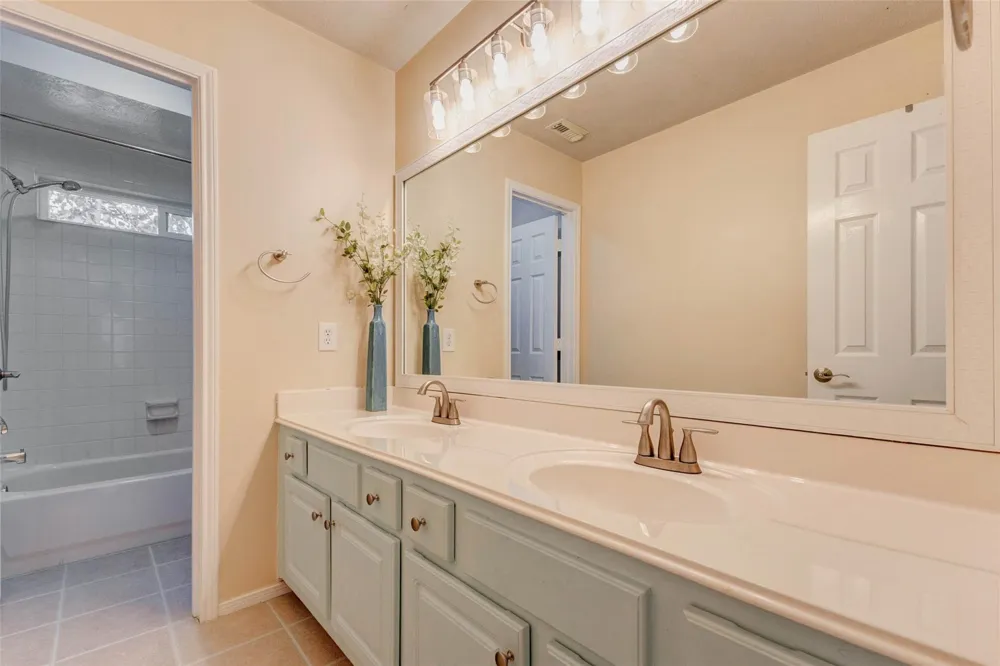17311 Pikes Peek Court Tomball, TX 77377