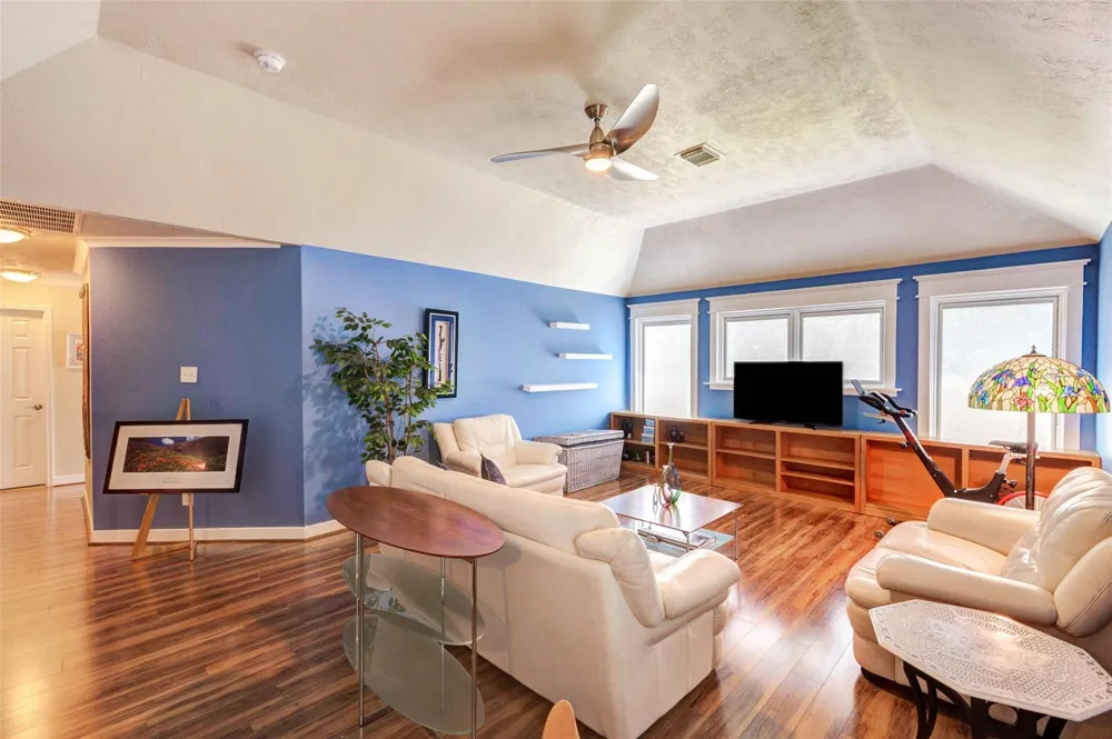 17311 Pikes Peek Court Tomball, TX 77377