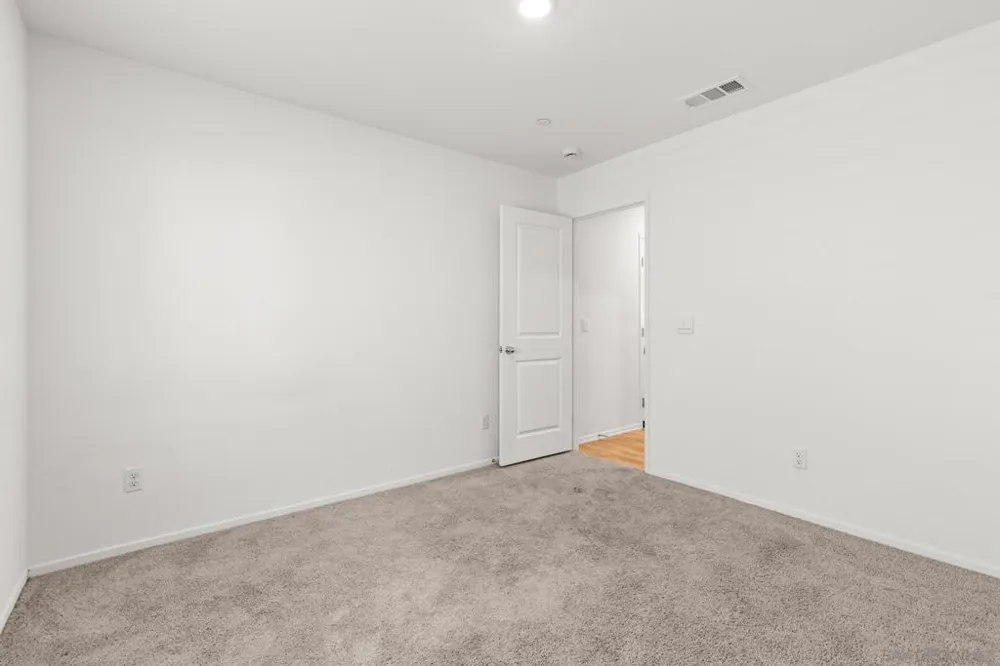 30800 ACAPPELLA DR. Winchester, CA 92596