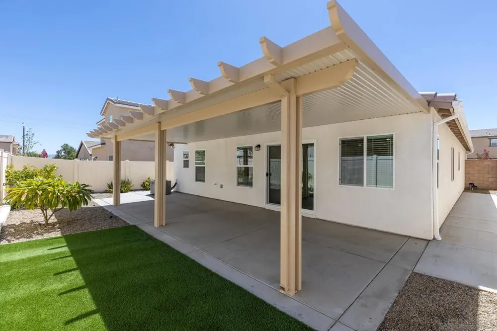 30800 ACAPPELLA DR. Winchester, CA 92596