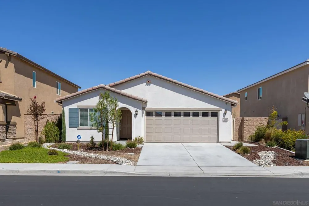 30800 ACAPPELLA DR. Winchester, CA 92596