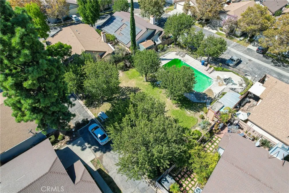 13982 Olive Grove Lane Sylmar, CA 91342
