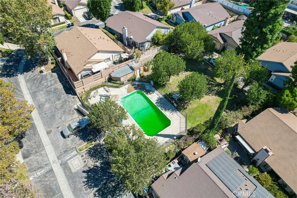 13982 Olive Grove Lane Sylmar, CA 91342