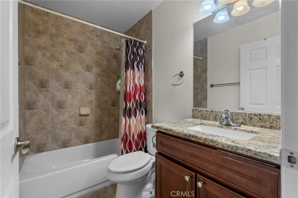 13982 Olive Grove Lane Sylmar, CA 91342