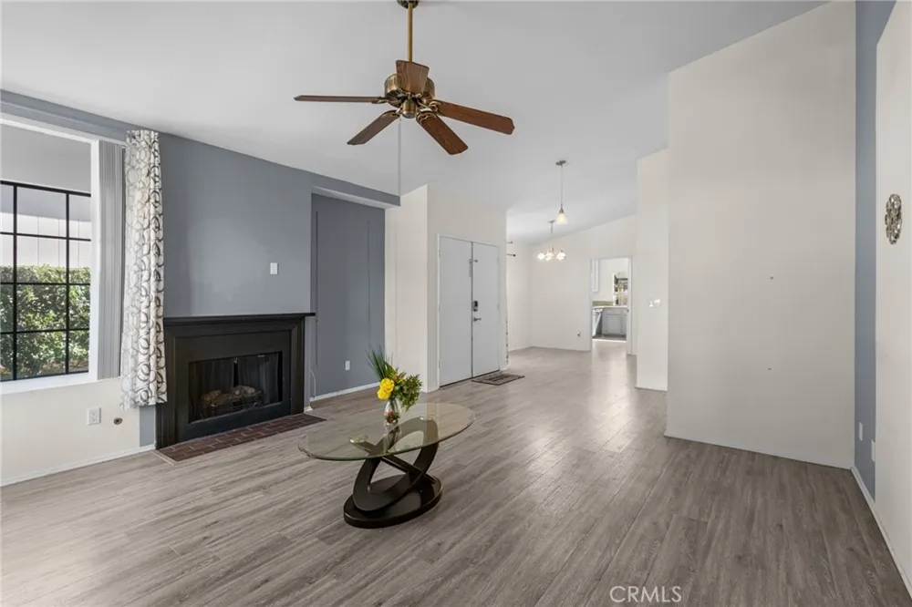 13982 Olive Grove Lane Sylmar, CA 91342