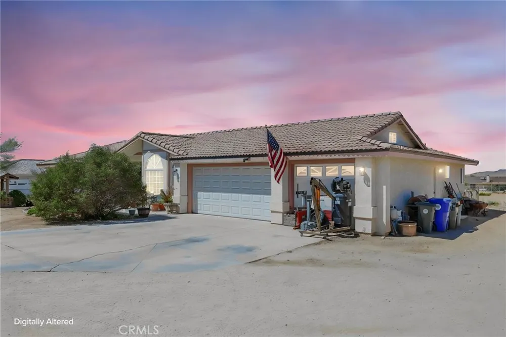 17240 Candlewood Apple Valley, CA 92307