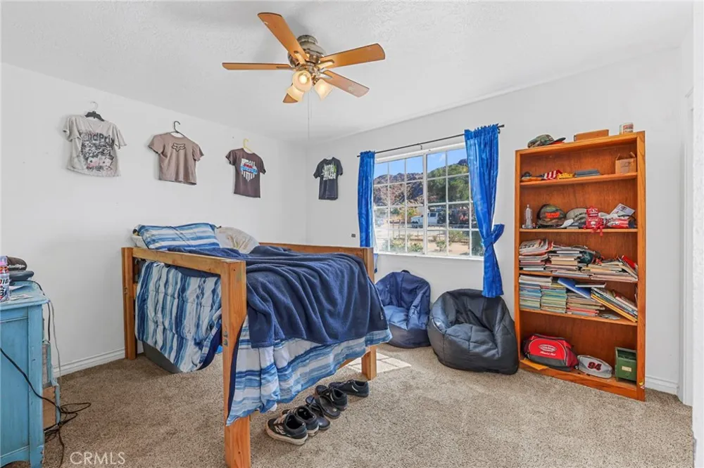 17240 Candlewood Apple Valley, CA 92307