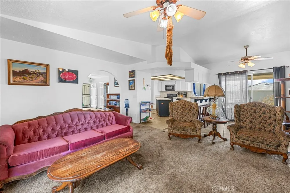17240 Candlewood Apple Valley, CA 92307