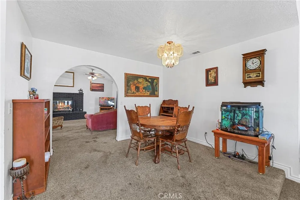 17240 Candlewood Apple Valley, CA 92307