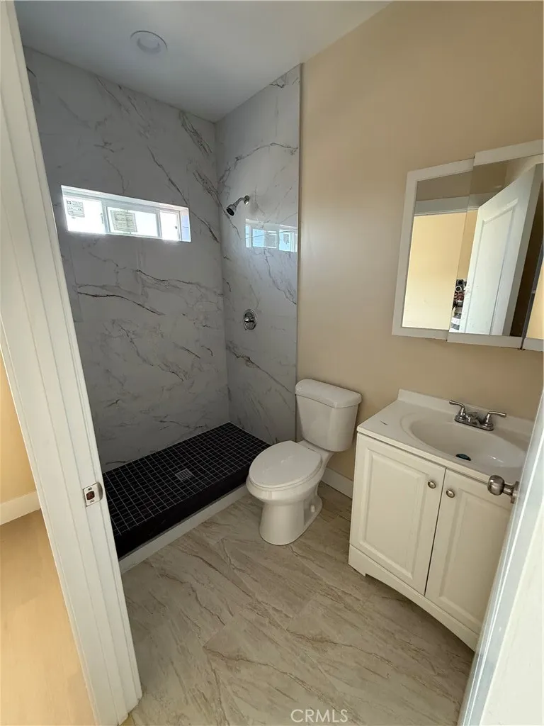 11844 Hollyview Drive La Mirada, CA 90638