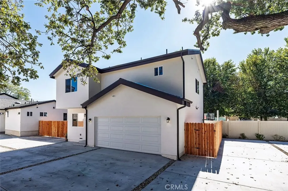 24743 Valley #3 Newhall, CA 91321