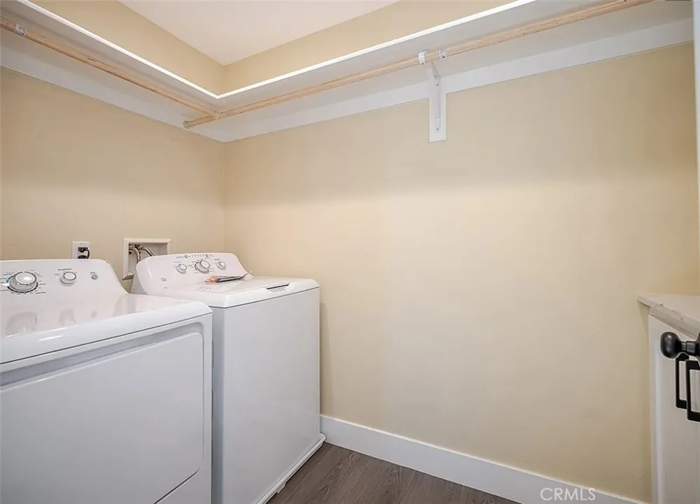 24743 Valley #3 Newhall, CA 91321