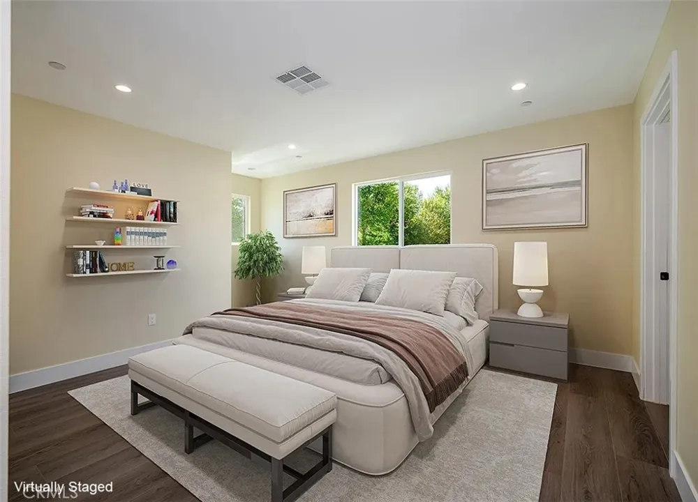 24743 Valley #3 Newhall, CA 91321