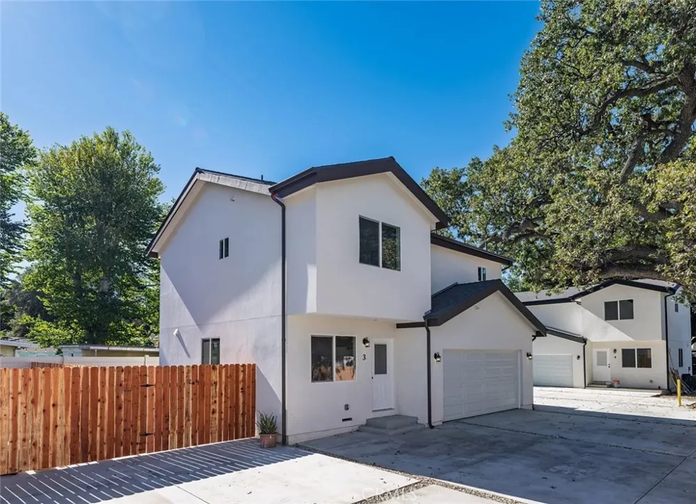 24743 Valley #3 Newhall, CA 91321
