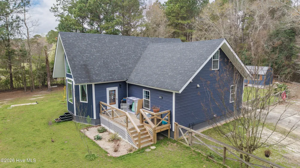 259 Heathers Folly Road Willard, NC 28478