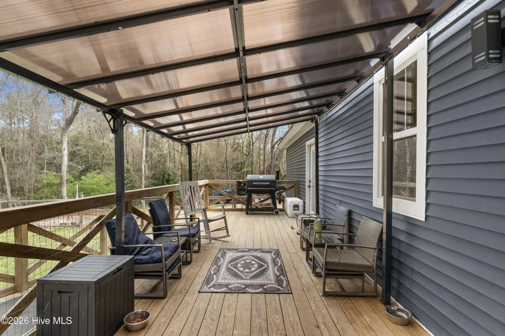 259 Heathers Folly Road Willard, NC 28478