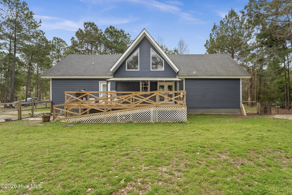 259 Heathers Folly Road Willard, NC 28478