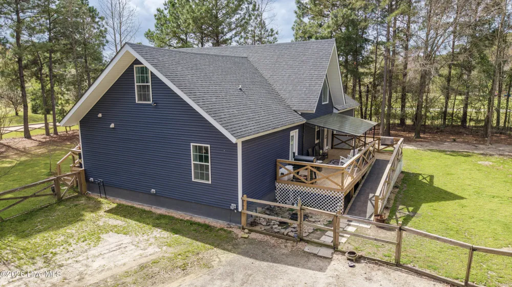 259 Heathers Folly Road Willard, NC 28478