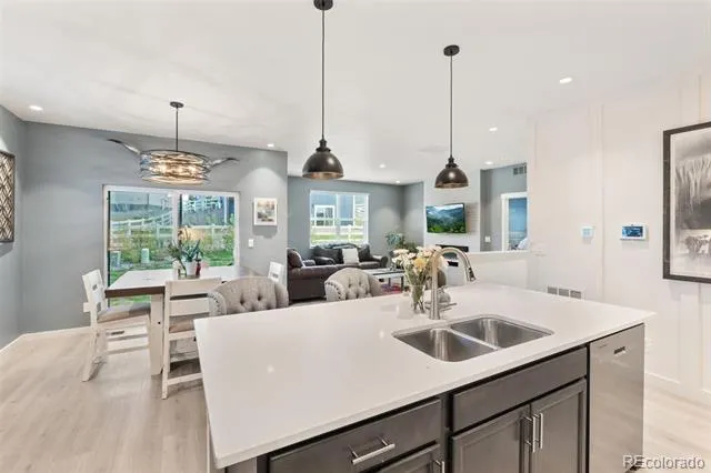 4664 Cattle Cross Trail Castle Rock, CO 80104