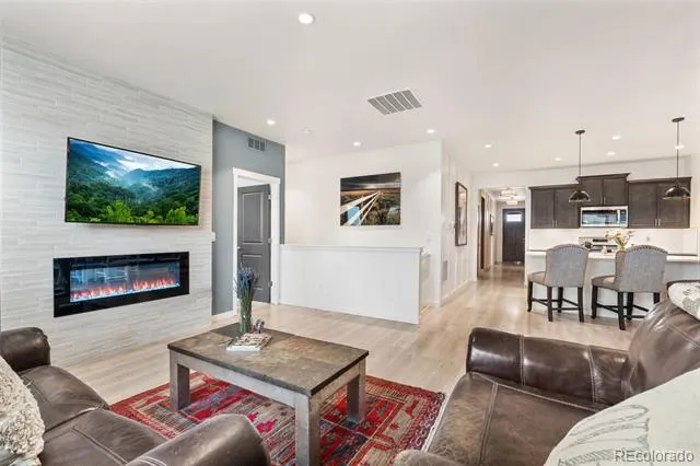 4664 Cattle Cross Trail Castle Rock, CO 80104
