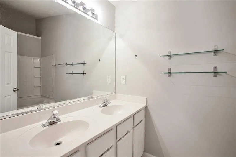 3322 Hidden Cove Circle Peachtree Corners, GA 30092
