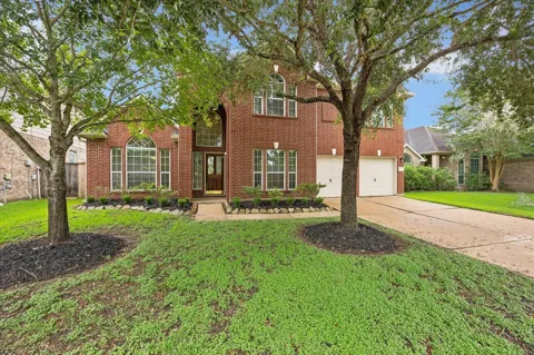 9127 Stoneleigh Drive