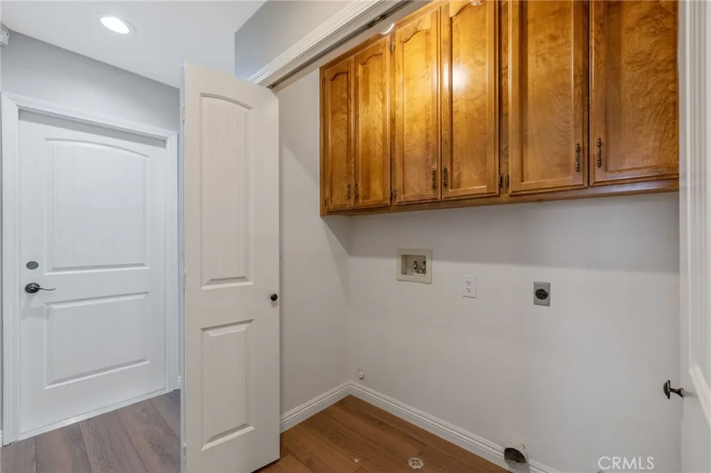 209 S Atwood Court Visalia, CA 93291