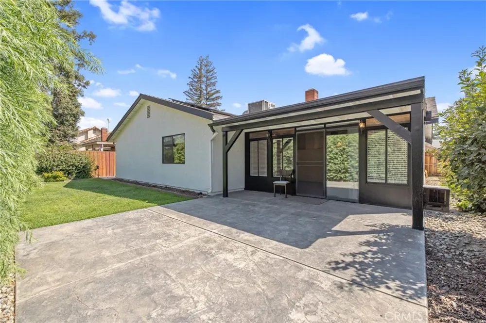 209 S Atwood Court Visalia, CA 93291
