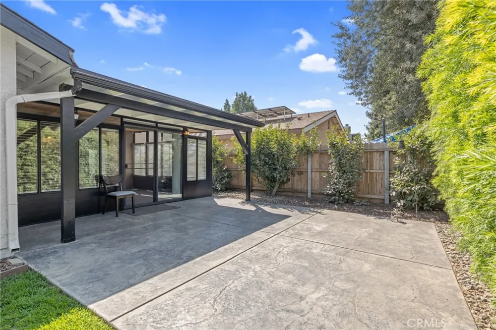 209 S Atwood Court Visalia, CA 93291