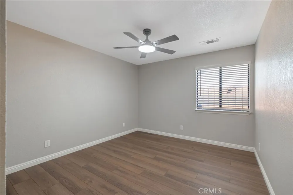 209 S Atwood Court Visalia, CA 93291