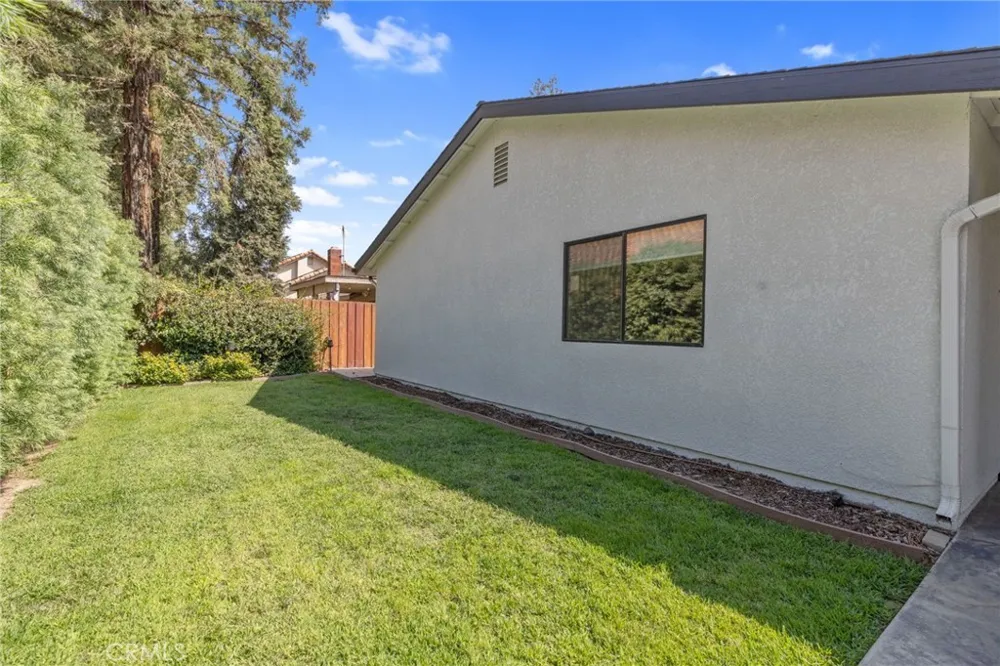 209 S Atwood Court Visalia, CA 93291