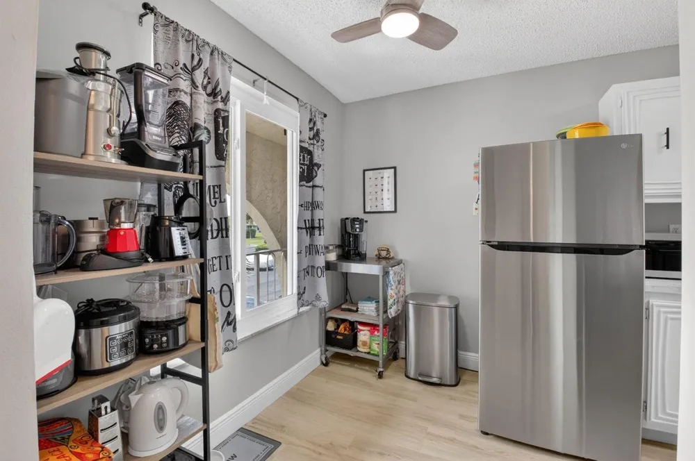13765 Flora Place #H Delray Beach, FL 33484
