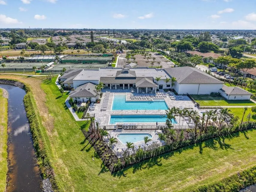 13765 Flora Place #H Delray Beach, FL 33484