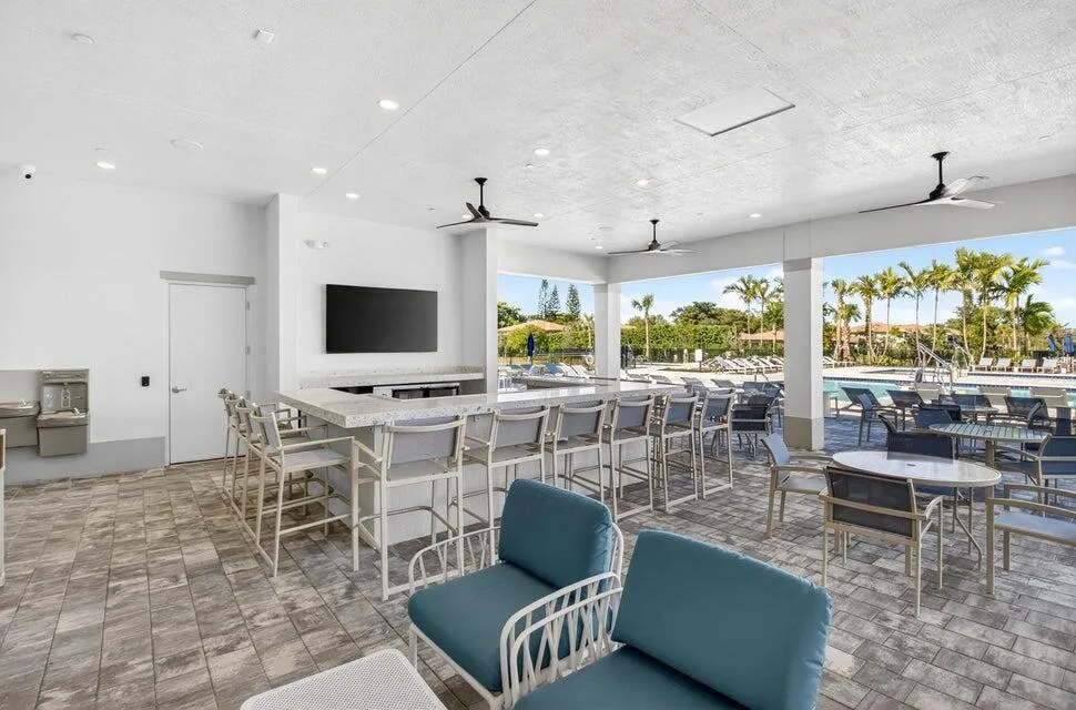 13765 Flora Place #H Delray Beach, FL 33484