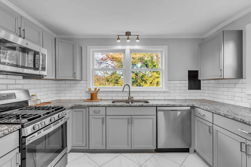 3094 Williamsport Pike Columbia, TN 38401