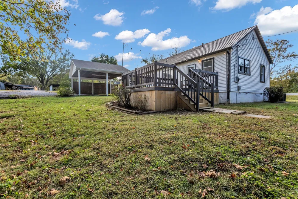 3094 Williamsport Pike Columbia, TN 38401
