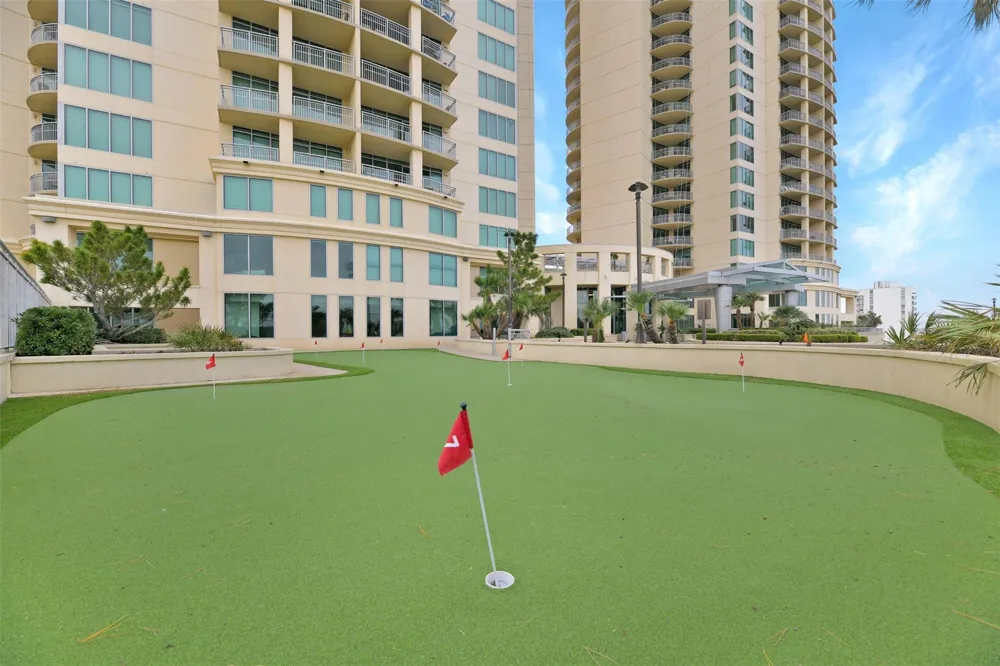 801 E Beach Drive #TW1506 Galveston, TX 77550