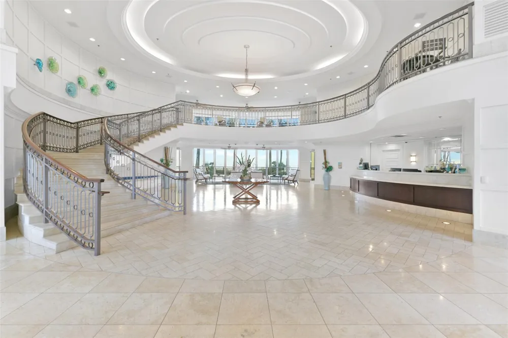 801 E Beach Drive #TW1506 Galveston, TX 77550