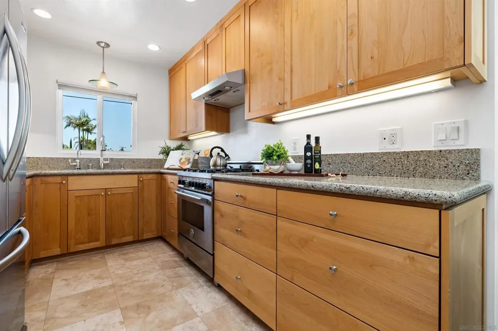 8862 Gowdy Ave. San Diego, CA 92123
