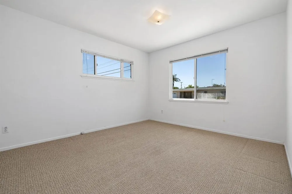 8862 Gowdy Ave. San Diego, CA 92123