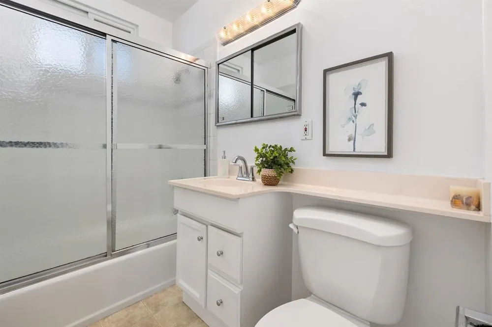 8862 Gowdy Ave. San Diego, CA 92123