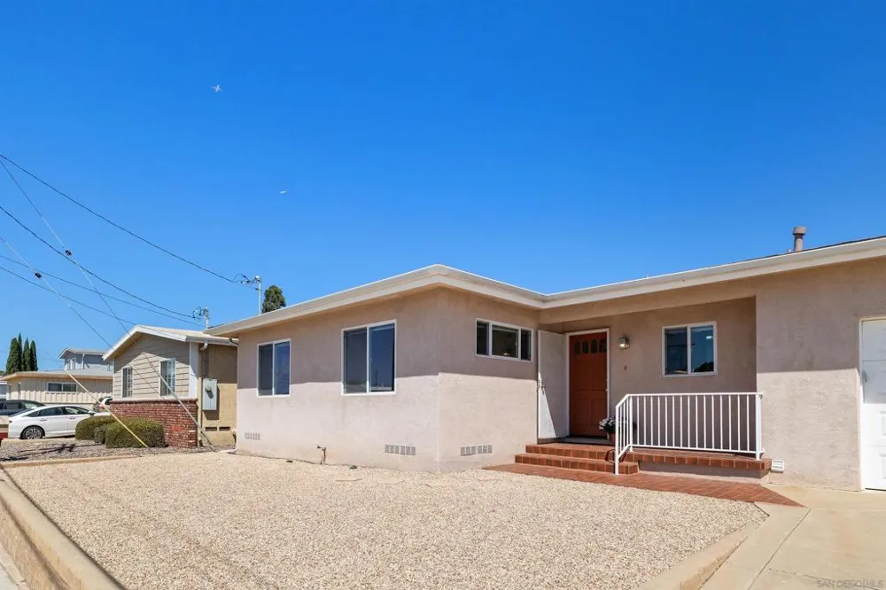8862 Gowdy Ave. San Diego, CA 92123