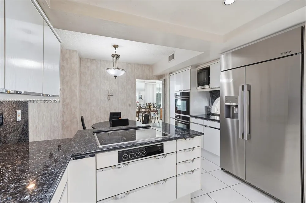 9801 Collins Ave #14D Bal Harbour, FL 33154